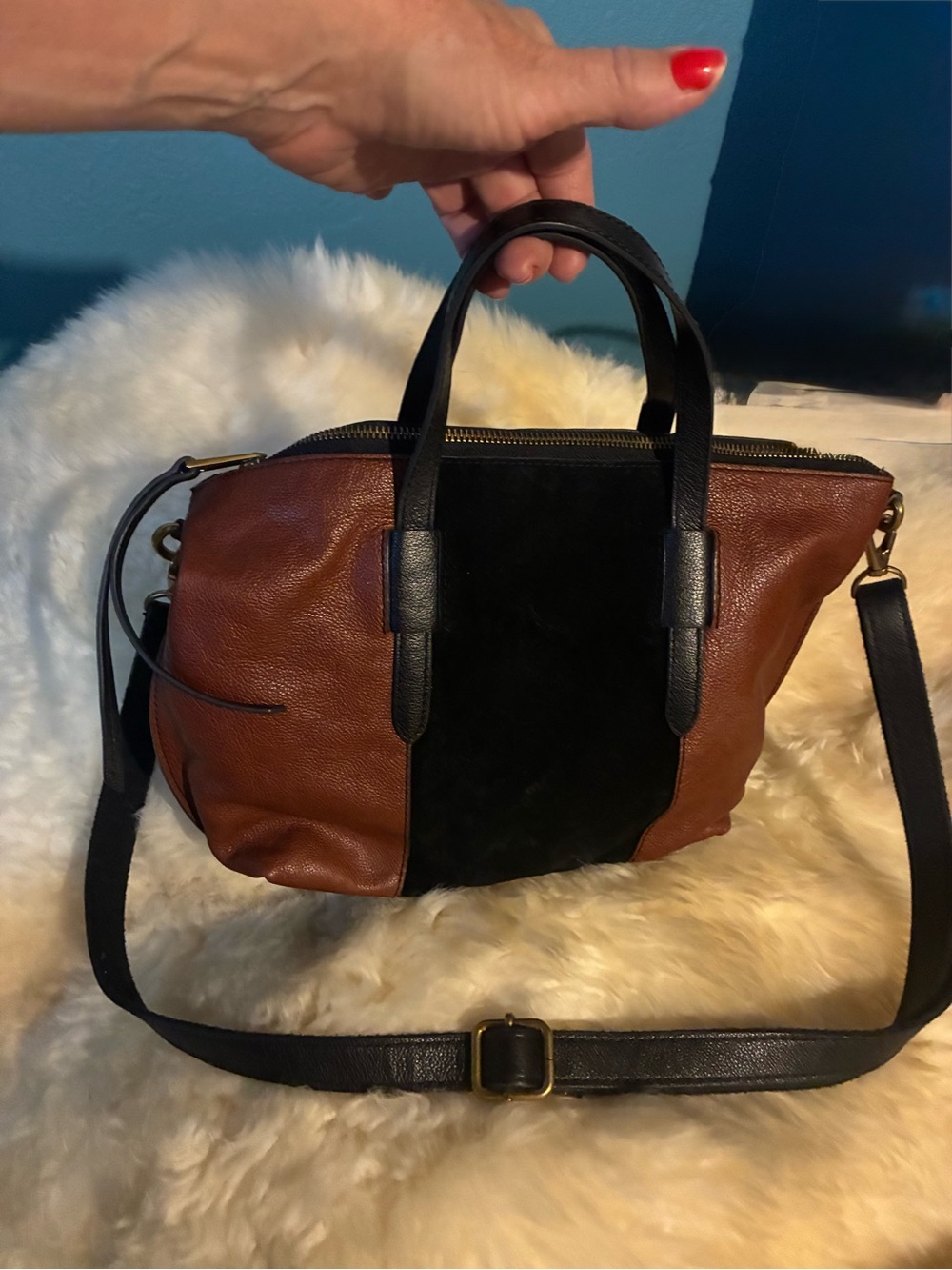 Fossil Brand Brown pebbled Satchel with Black Leather & suede details-mint!
